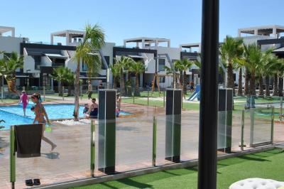 Top floor apartment in Oasis Beach La Zenia 4 Nº 116 in España Casas