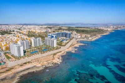 Apartemento en Panorama Mar Punta Prima 8 Nº 8A in España Casas