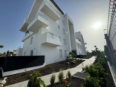 Lägenhet med 3 sovrum i Bali Punta Prima Nº 6031 in España Casas