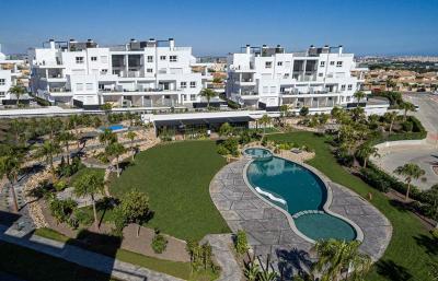 Lägenhet med 3 sovrum i Bali Punta Prima Nº 6031 in España Casas